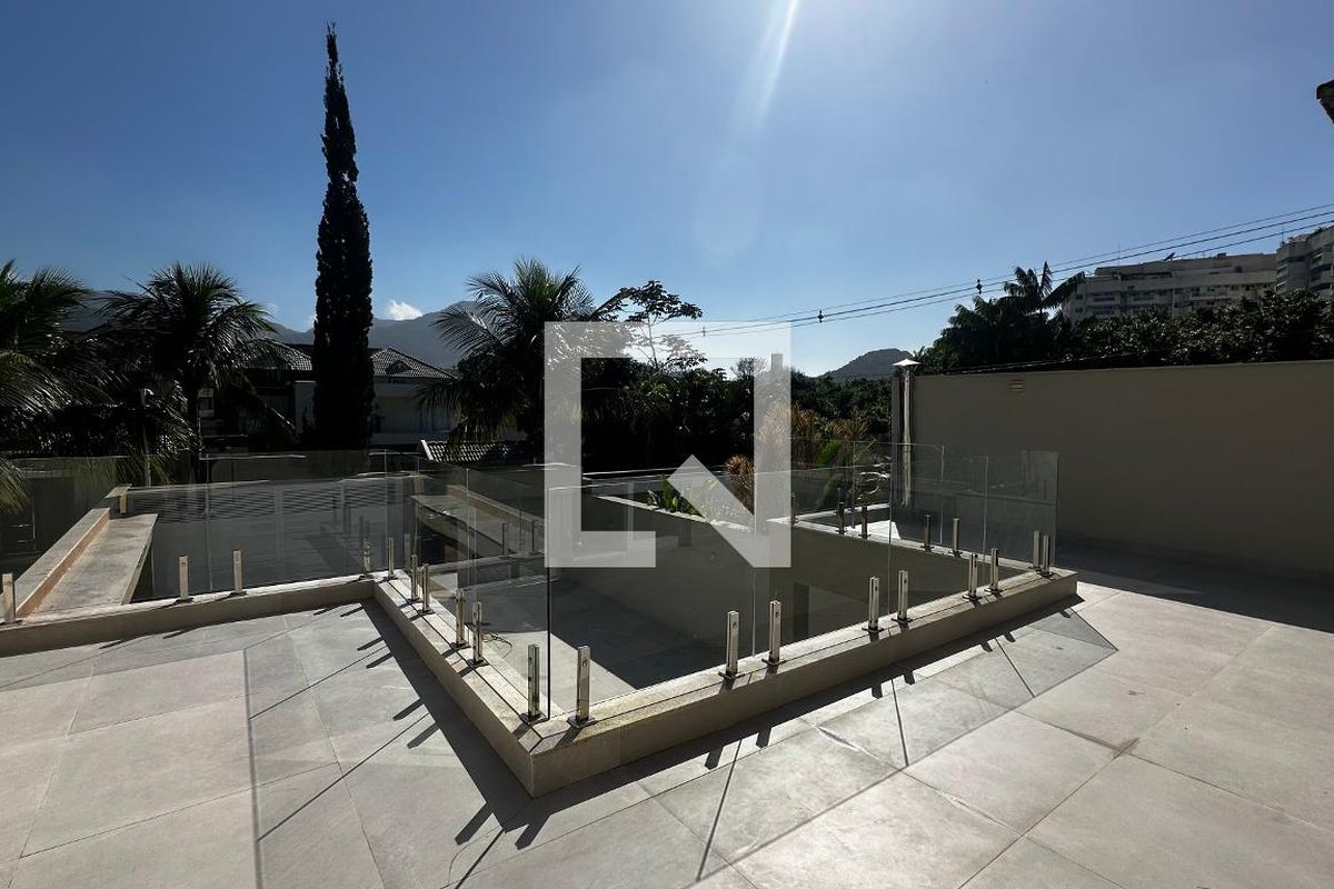 Casa, 4 quartos, 273 m² - Foto 42