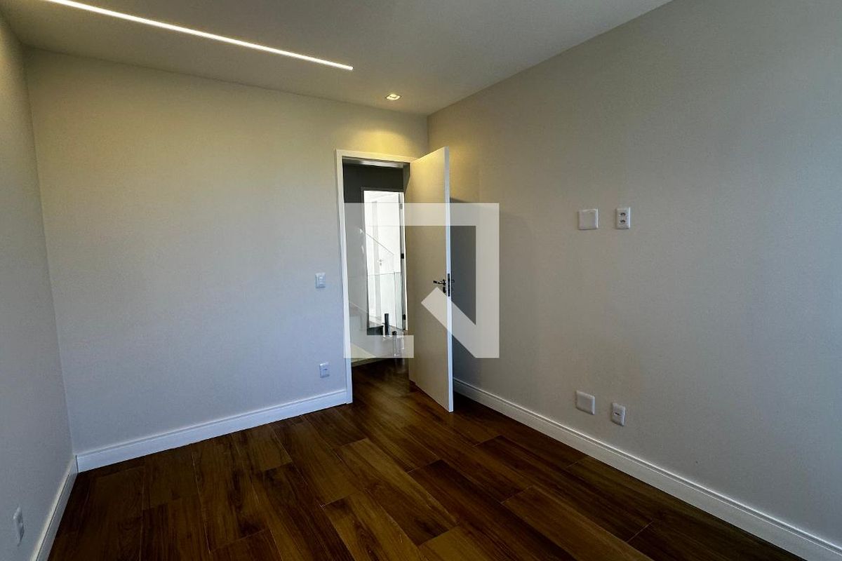 Casa, 4 quartos, 273 m² - Foto 18