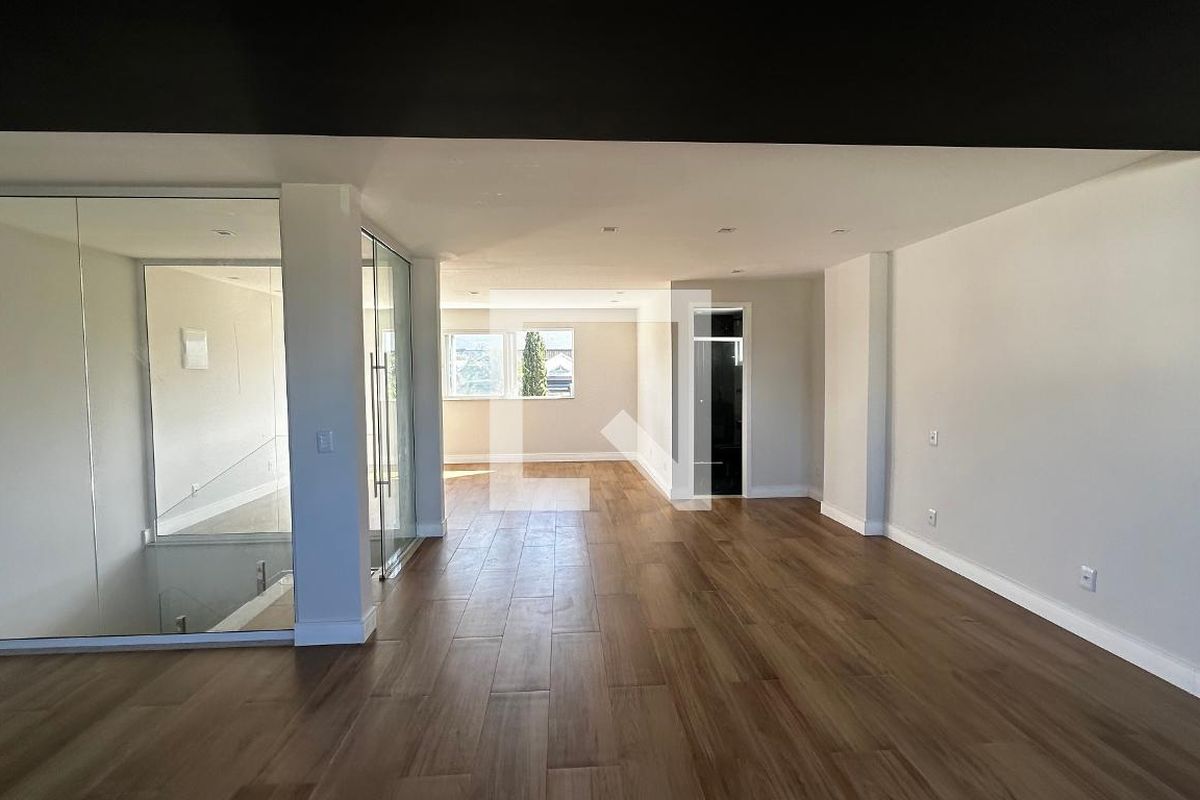 Casa, 4 quartos, 273 m² - Foto 48