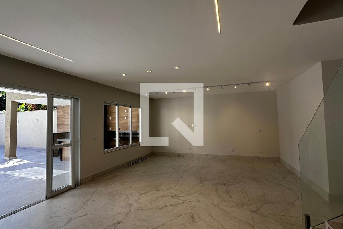 Casa, 4 quartos, 273 m² - Foto 4