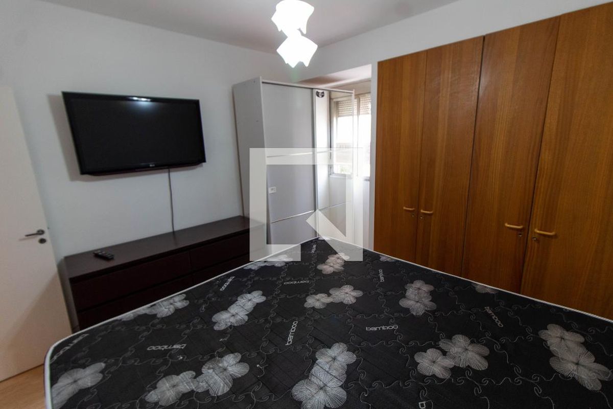Apartamento à Venda - Bosque, 1 Quarto,  65 m2 em , Campinas - sp | SoloBR
