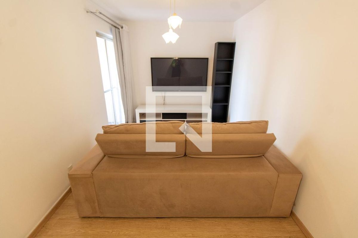 Apartamento à Venda - Bosque, 1 Quarto,  65 m2 em , Campinas - sp | SoloBR