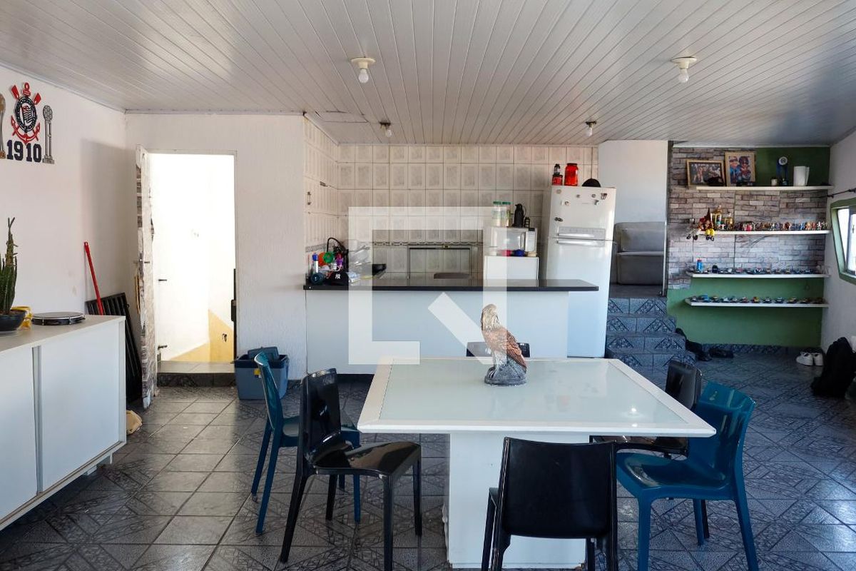Casa, 3 quartos, 320 m² - Foto 24