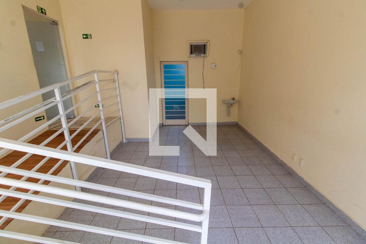 Casa à Venda - Guanabara, 4 Quartos,  350 m2 em , Campinas - sp | SoloBR