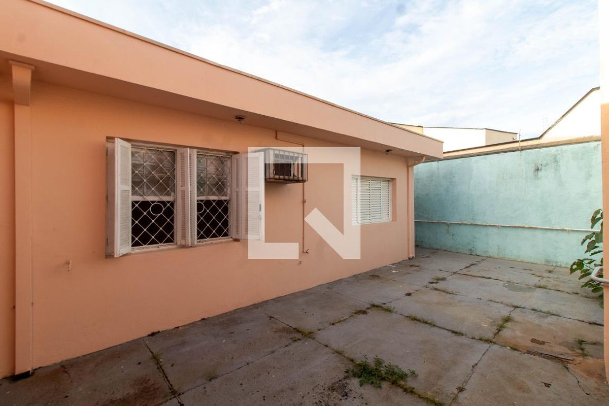 Casa à Venda - Guanabara, 4 Quartos,  350 m2 em , Campinas - sp | SoloBR