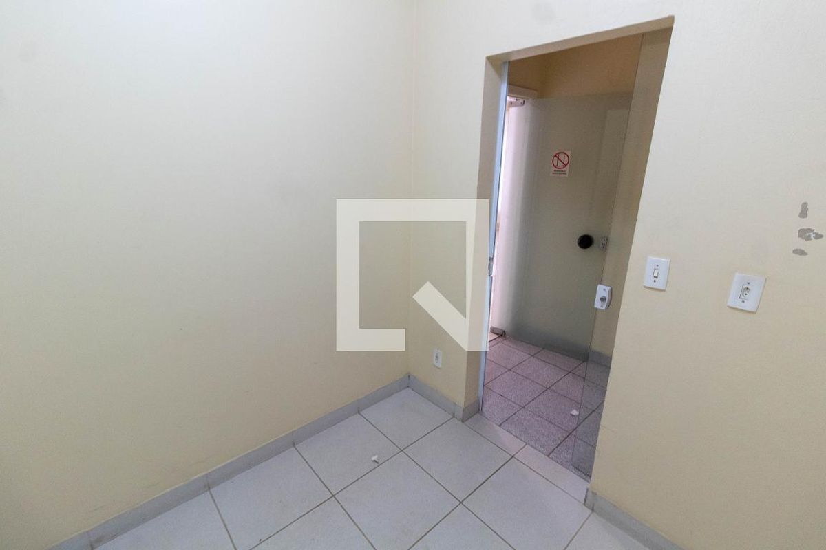 Casa à Venda - Guanabara, 4 Quartos,  350 m2 em , Campinas - sp | SoloBR