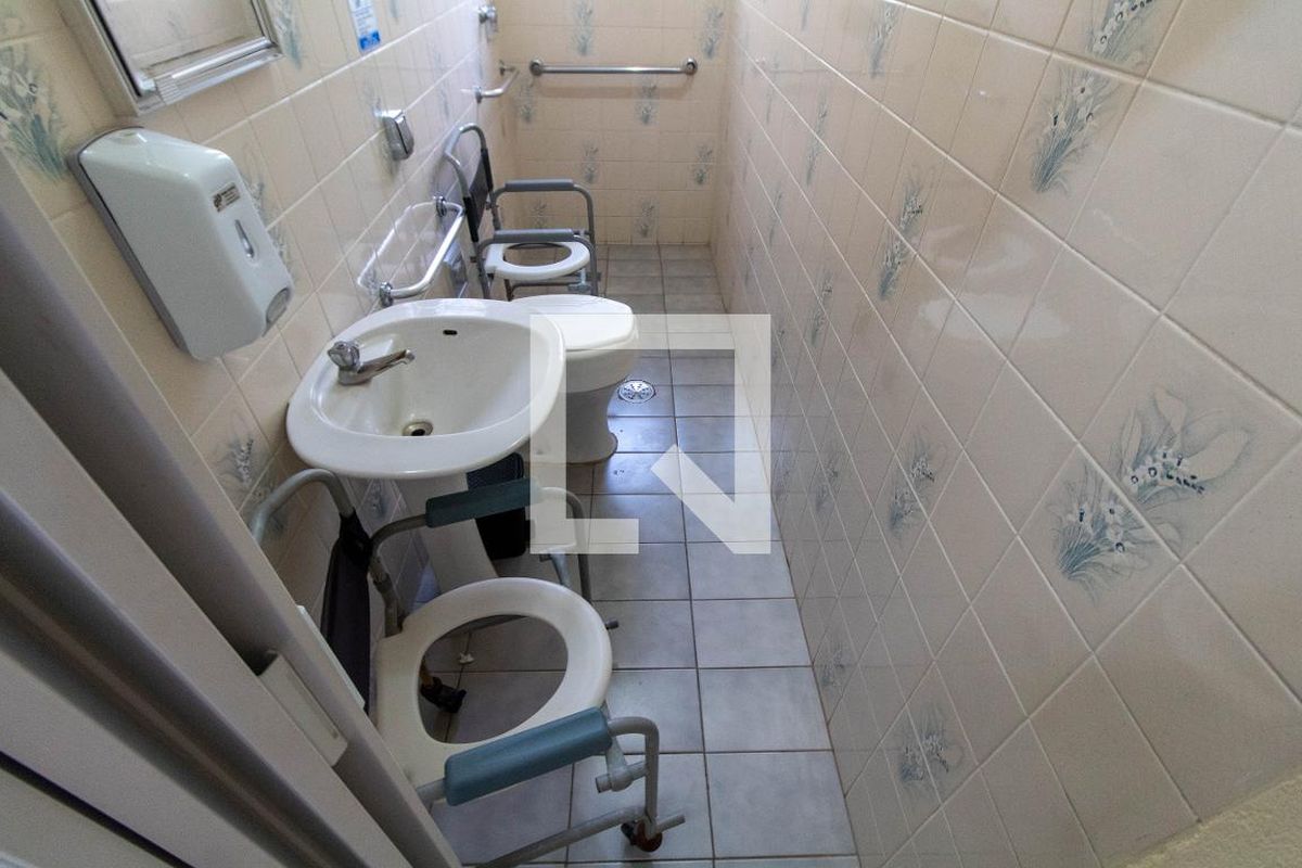 Casa à Venda - Guanabara, 4 Quartos,  350 m2 em , Campinas - sp | SoloBR