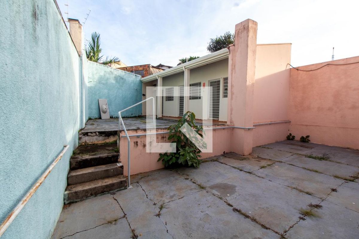 Casa à Venda - Guanabara, 4 Quartos,  350 m2 em , Campinas - sp | SoloBR