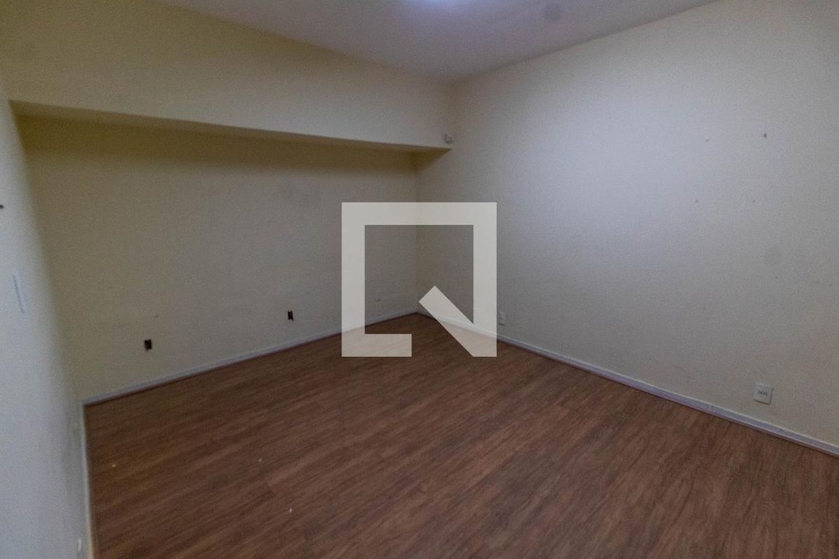 Casa à Venda - Guanabara, 4 Quartos,  350 m2 em , Campinas - sp | SoloBR