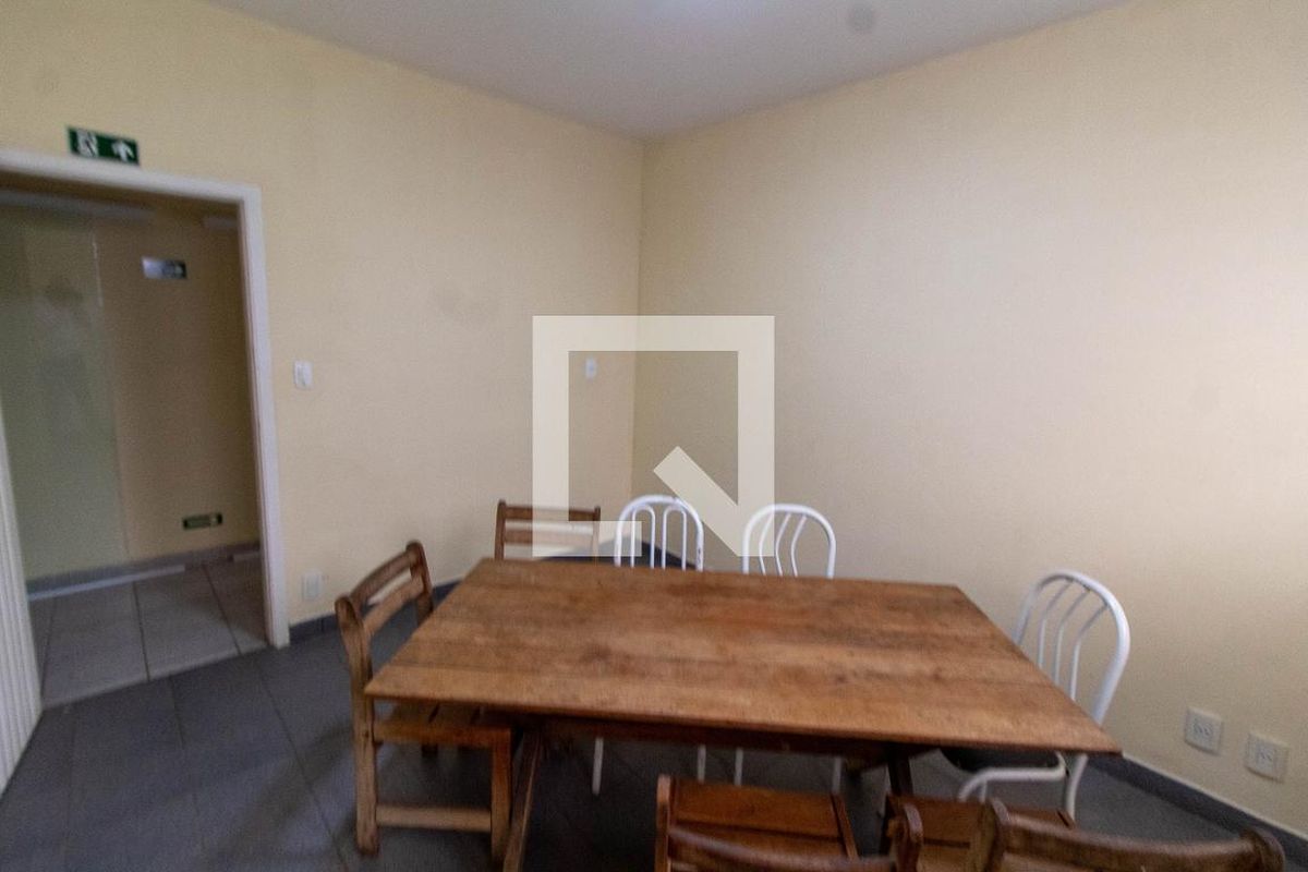 Casa à Venda - Guanabara, 4 Quartos,  350 m2 em , Campinas - sp | SoloBR