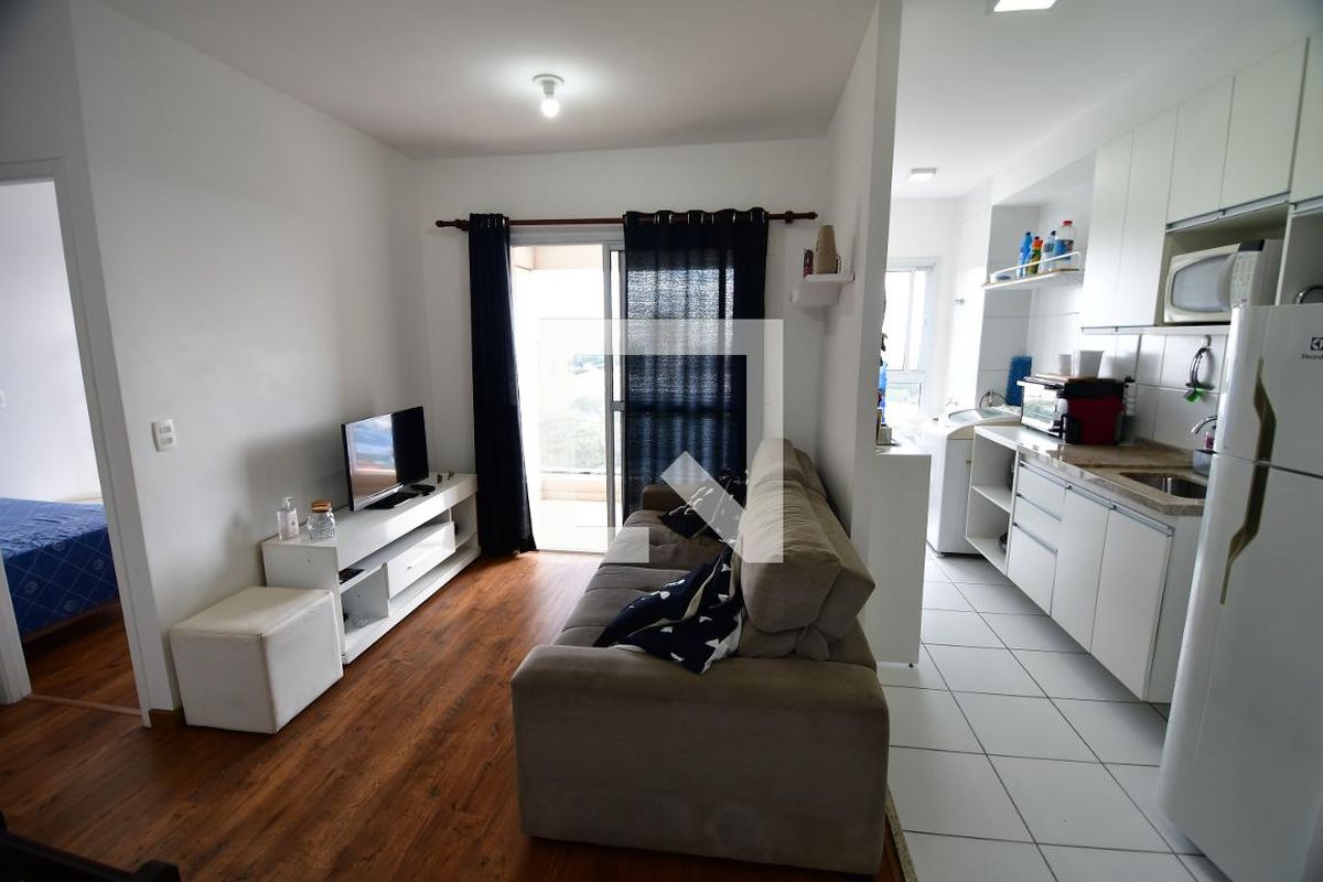 Apartamento à Venda - Bosque, 1 Quarto,  42 m2 em , Campinas - sp | SoloBR