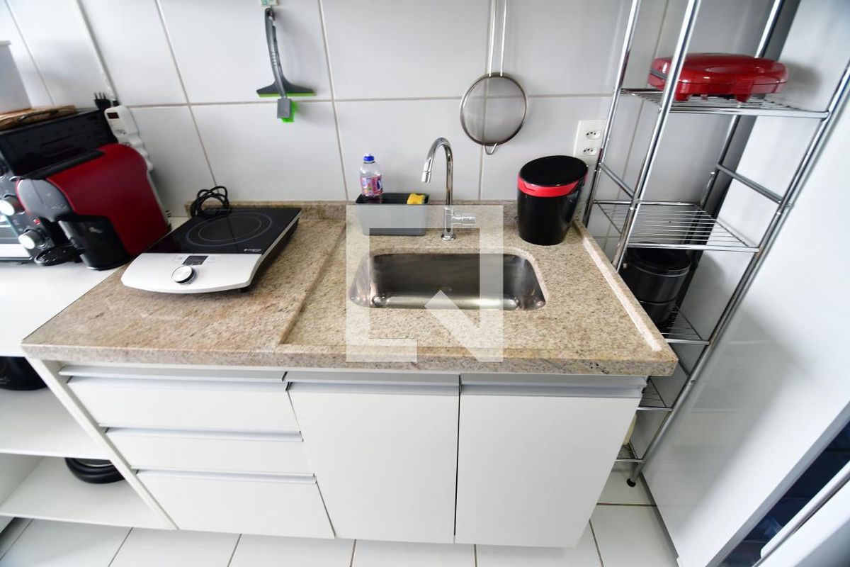 Apartamento à Venda - Bosque, 1 Quarto,  42 m2 em , Campinas - sp | SoloBR