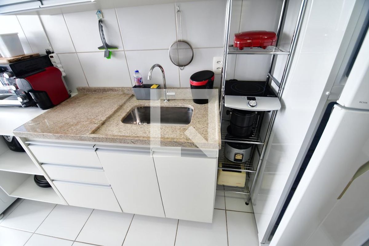 Apartamento à Venda - Bosque, 1 Quarto,  42 m2 em , Campinas - sp | SoloBR