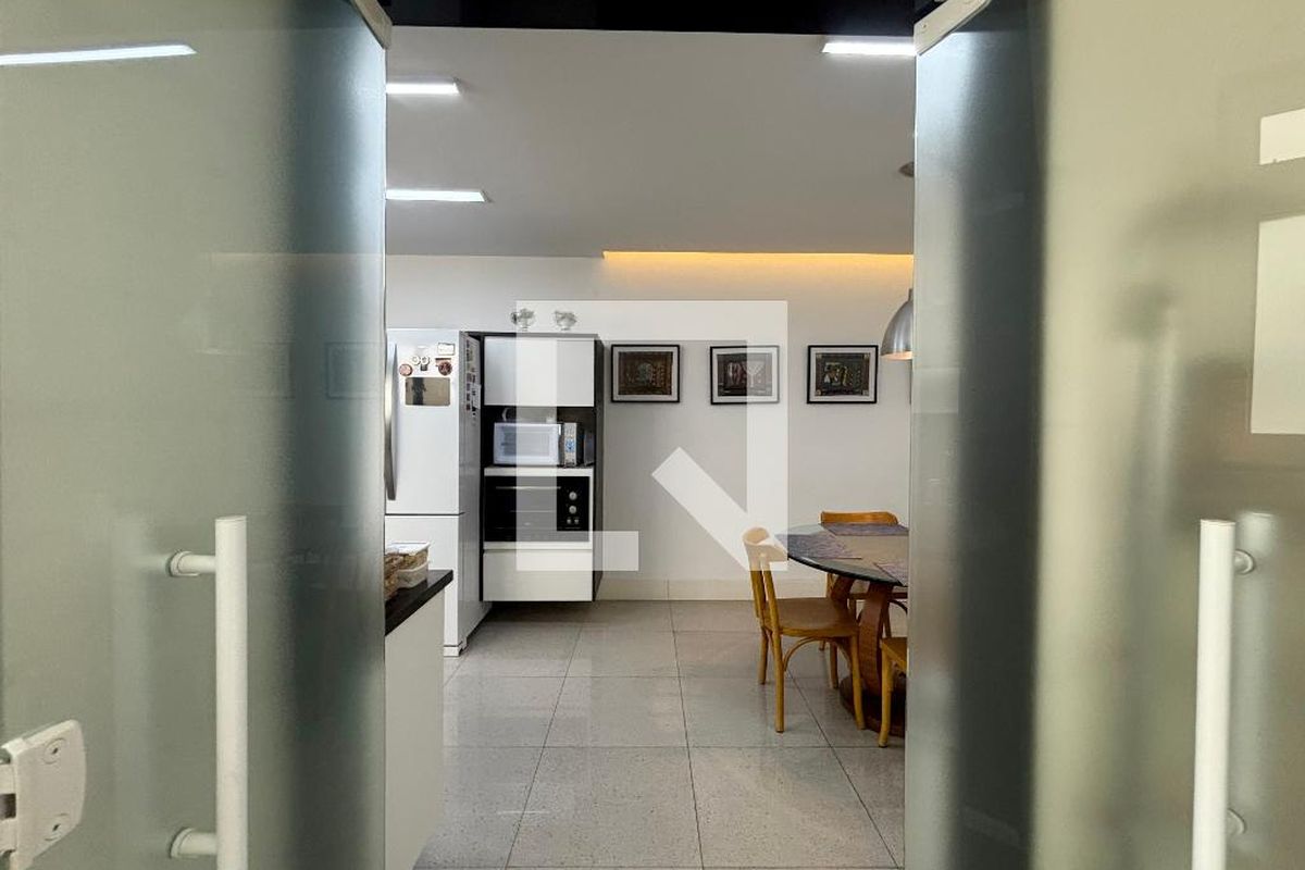 Apartamento, 4 quartos, 222 m² - Foto 55
