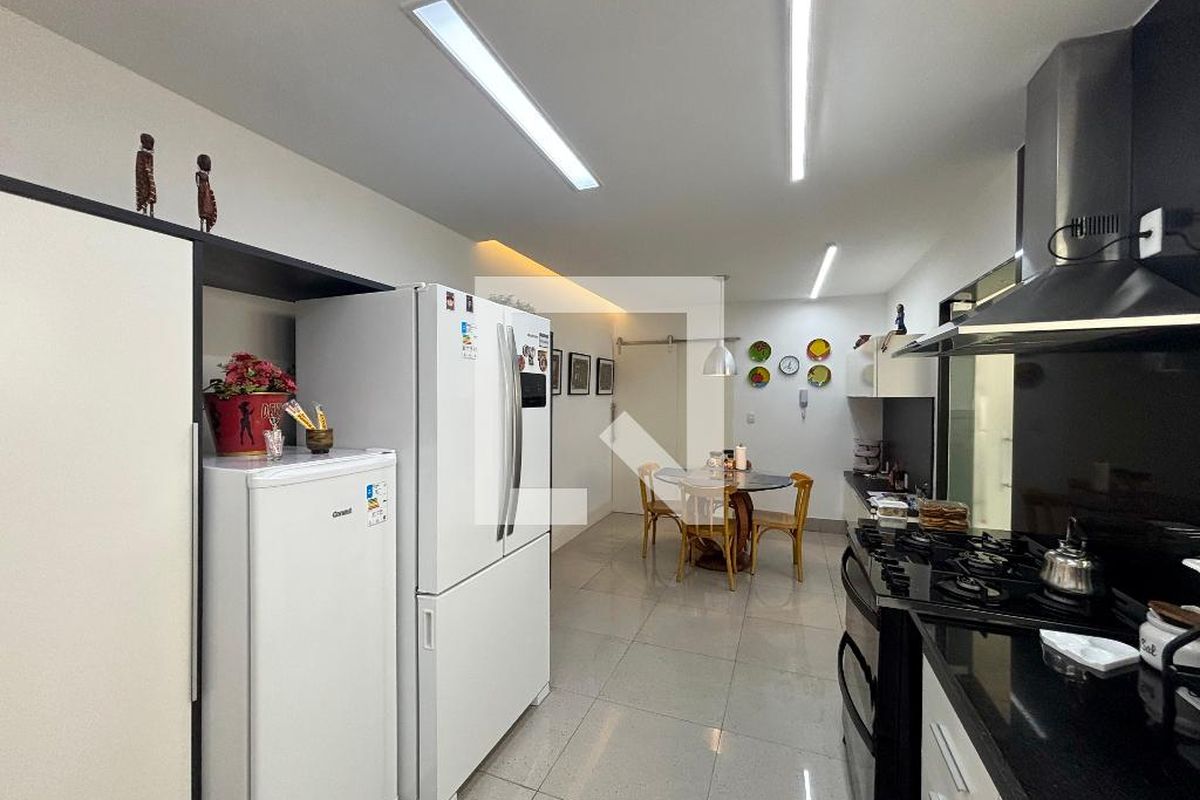 Apartamento, 4 quartos, 222 m² - Foto 50