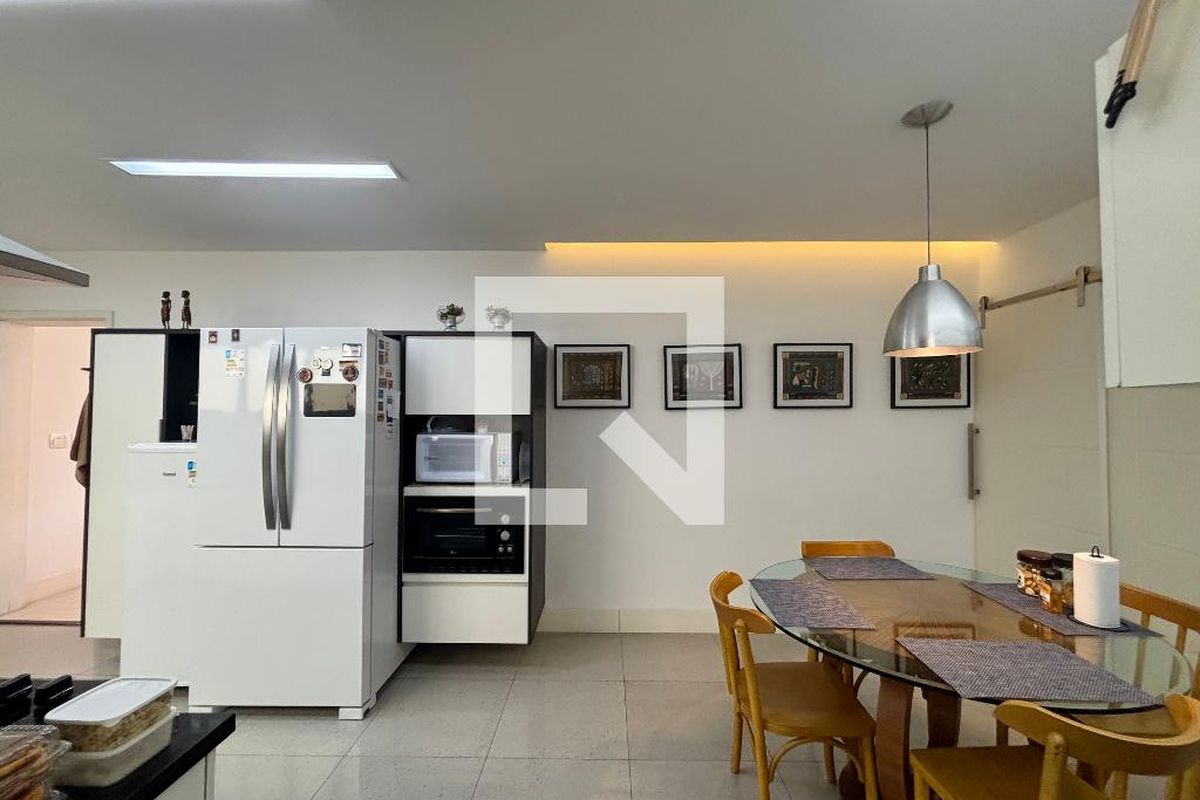 Apartamento, 4 quartos, 222 m² - Foto 56