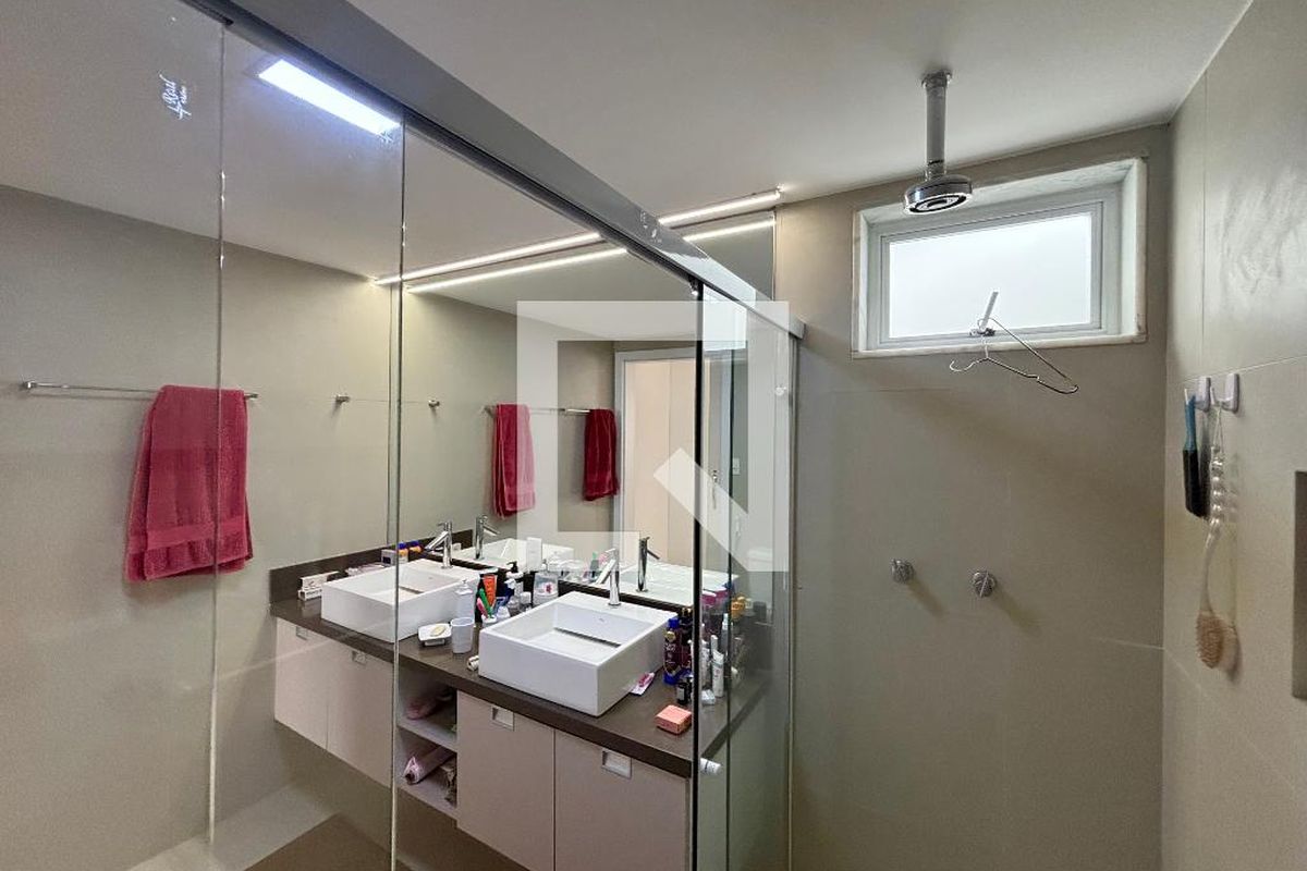 Apartamento, 4 quartos, 222 m² - Foto 45