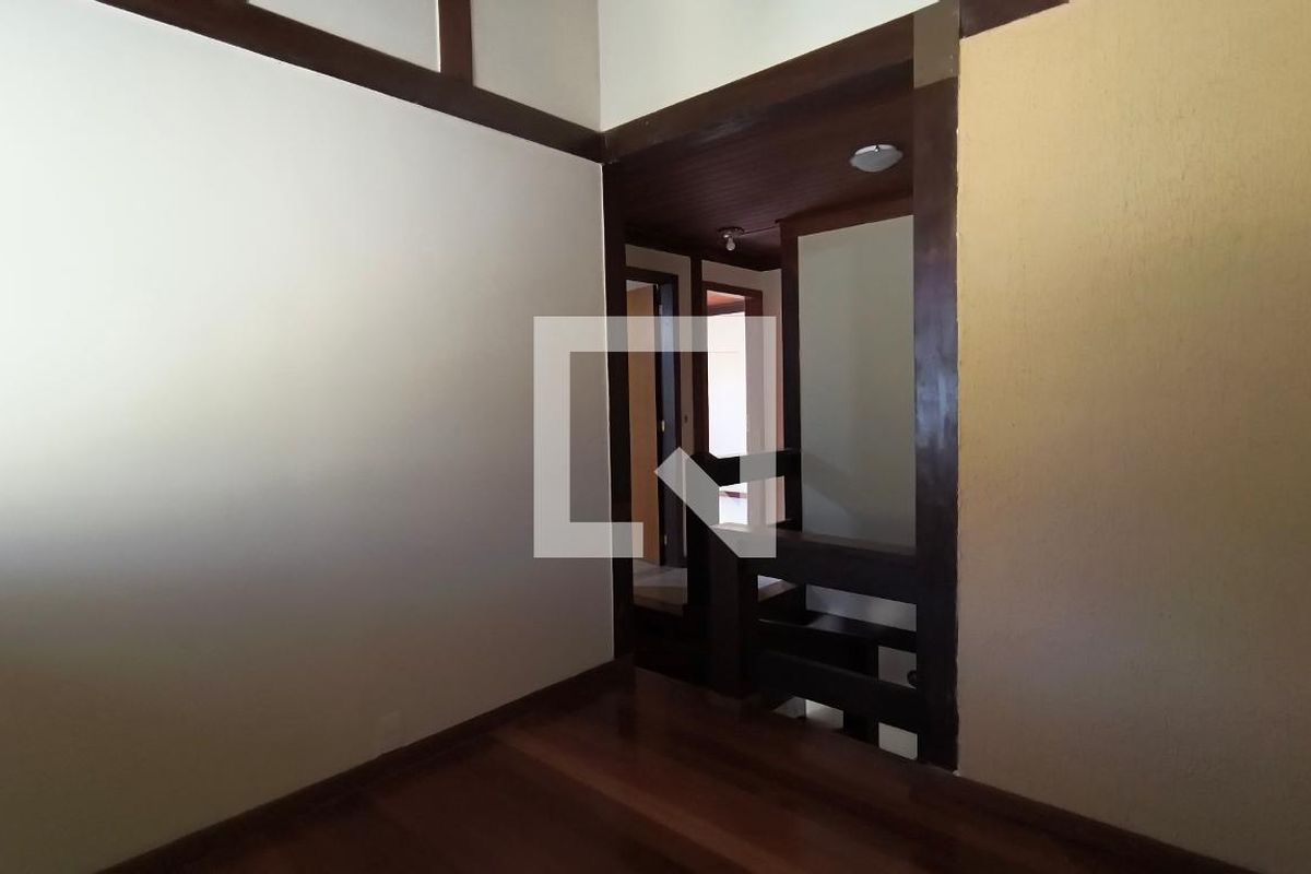 Casa, 5 quartos, 160 m² - Foto 31