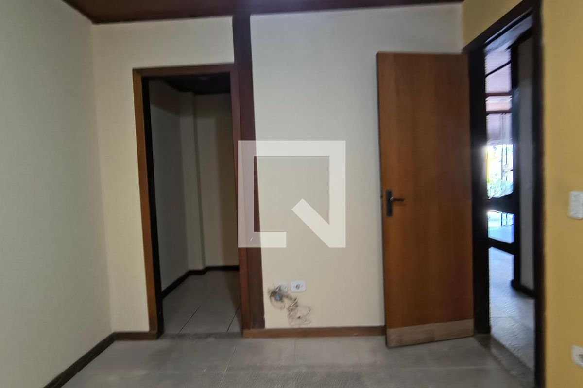 Casa, 5 quartos, 160 m² - Foto 36