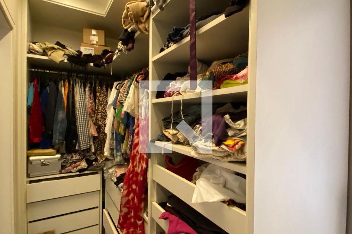 Apartamento, 3 quartos, 200 m² - Foto 52