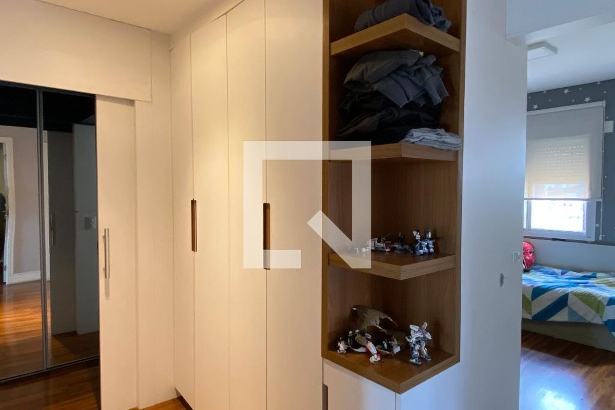 Apartamento, 3 quartos, 200 m² - Foto 25