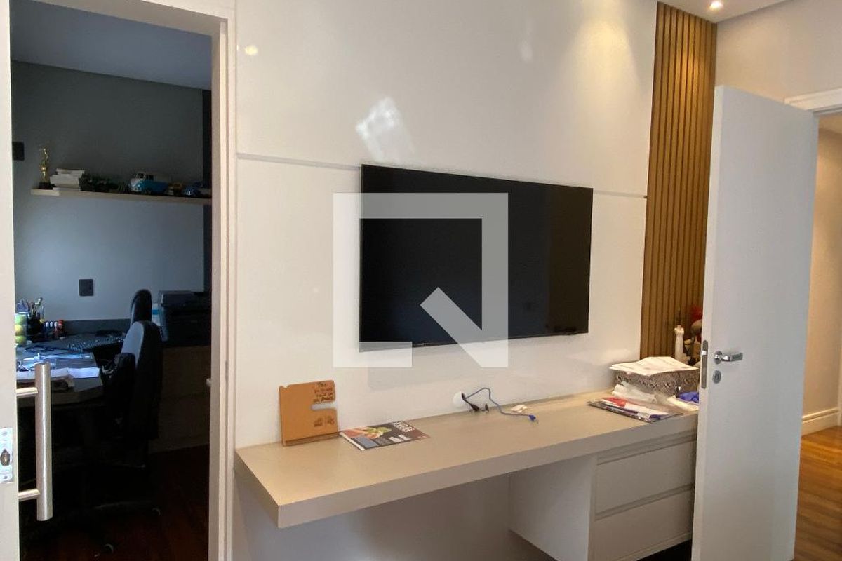 Apartamento, 3 quartos, 200 m² - Foto 47