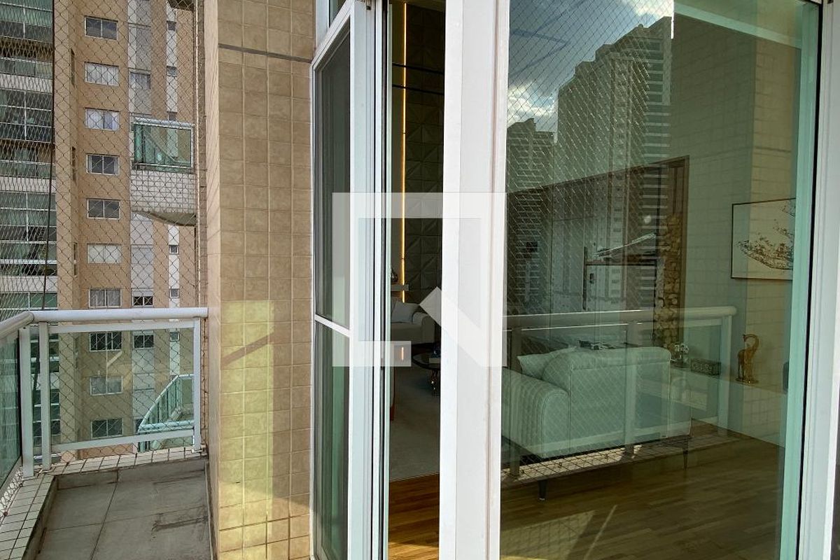Apartamento, 3 quartos, 200 m² - Foto 22