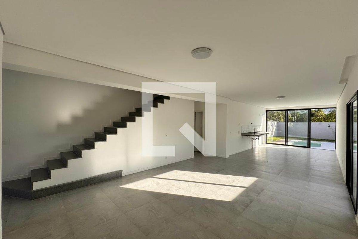 Apartamento, 3 quartos, 255 m² - Foto 1