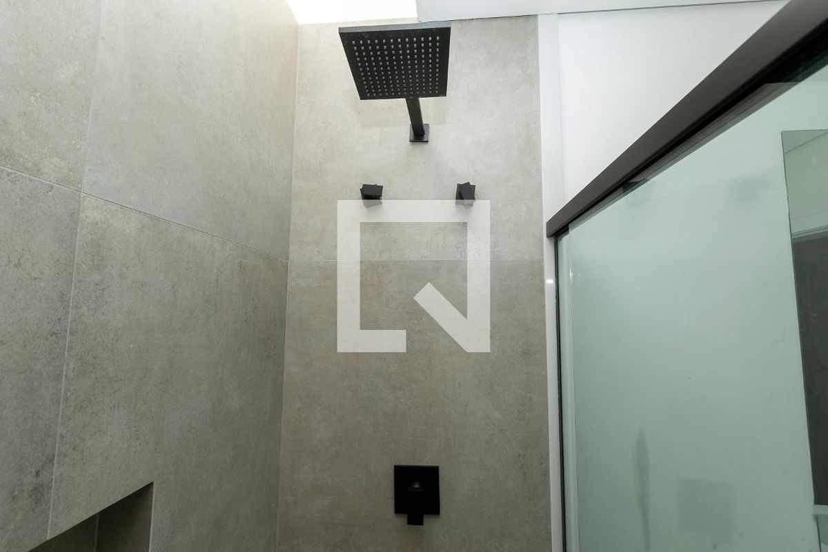 Casa à Venda - Lot. Alphaville Campinas, 4 Quartos,  421 m2 em , Campinas - sp | SoloBR