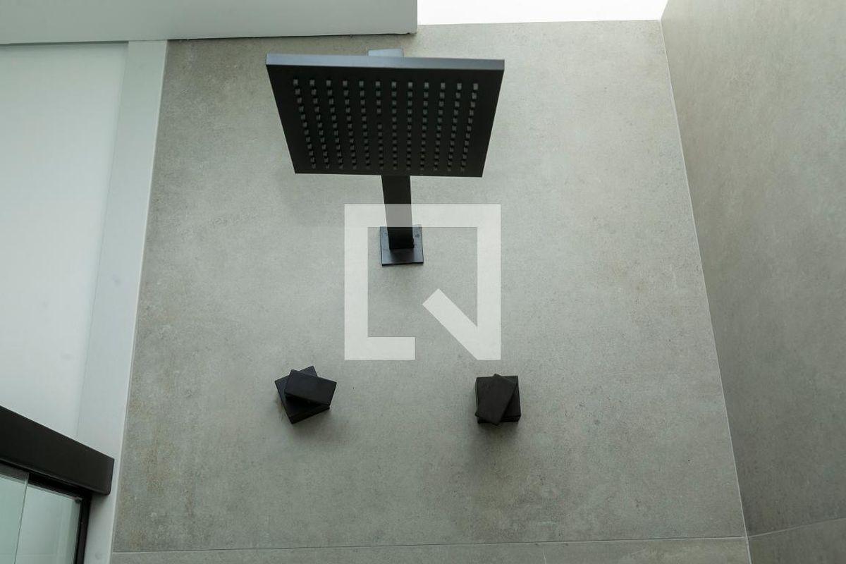 Casa à Venda - Lot. Alphaville Campinas, 4 Quartos,  421 m2 em , Campinas - sp | SoloBR