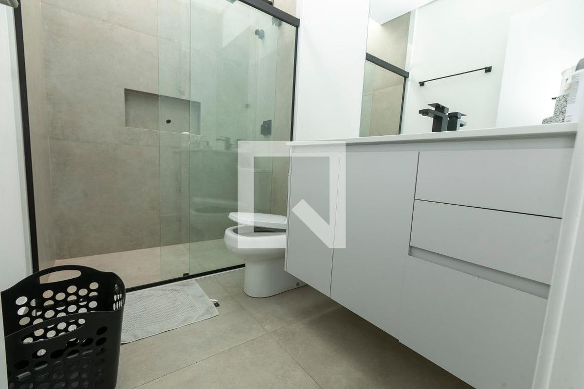 Casa à Venda - Lot. Alphaville Campinas, 4 Quartos,  421 m2 em , Campinas - sp | SoloBR