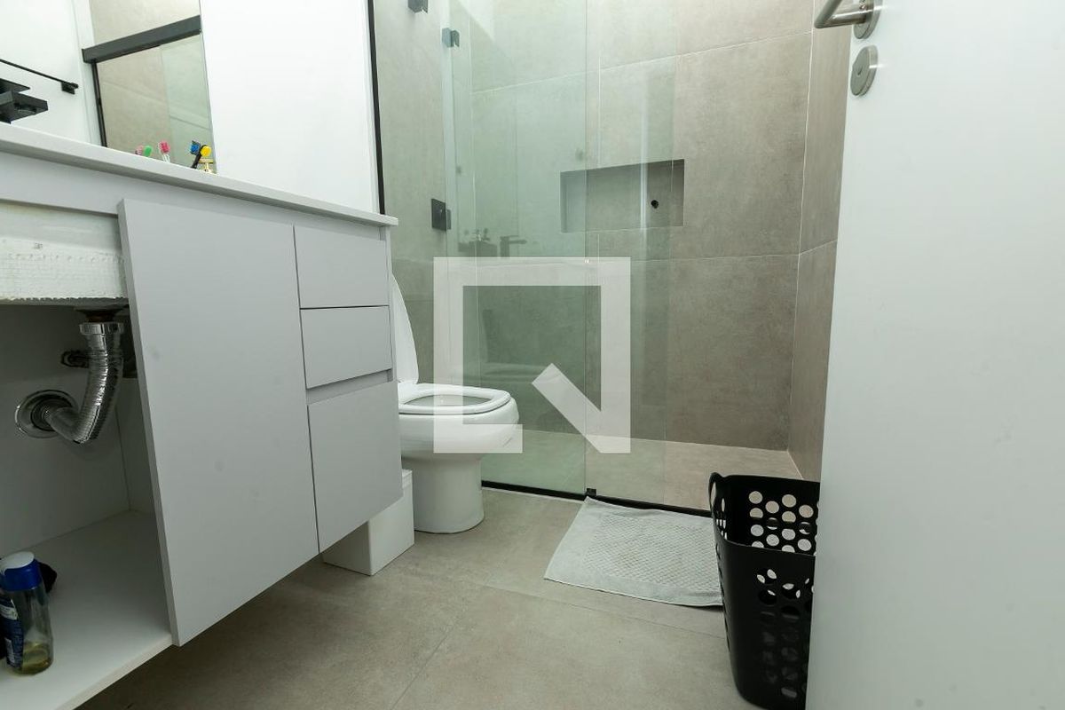Casa à Venda - Lot. Alphaville Campinas, 4 Quartos,  421 m2 em , Campinas - sp | SoloBR