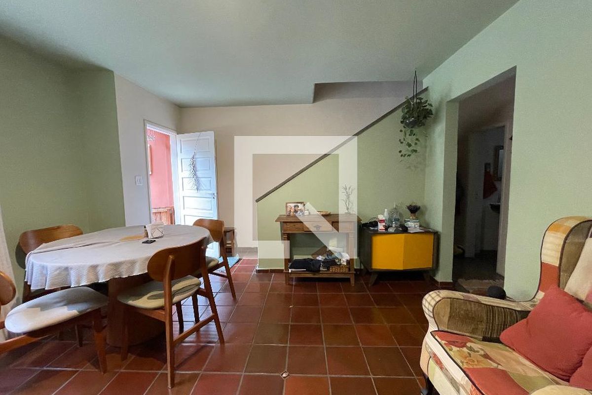 Casa, 5 quartos, 216 m² - Foto 4