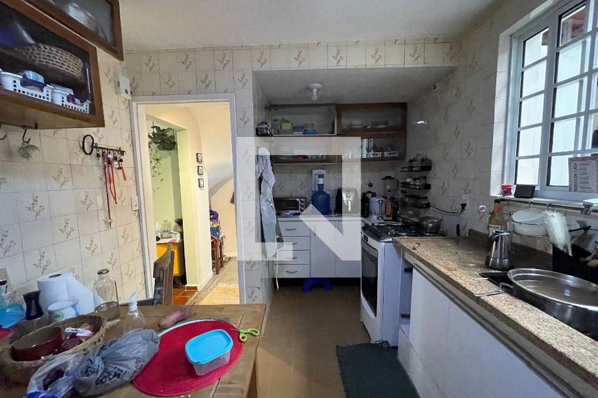 Casa, 5 quartos, 216 m² - Foto 43
