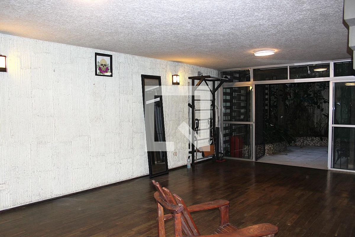 Casa, 3 quartos, 342 m² - Foto 85