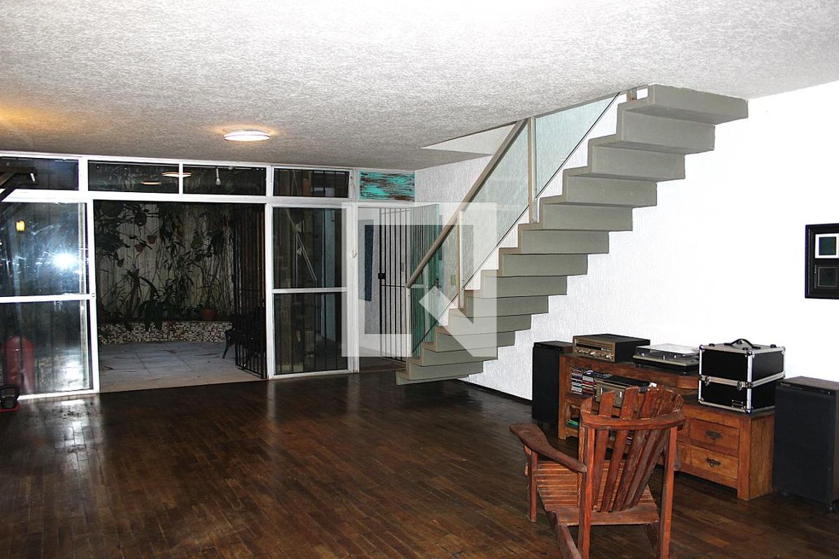 Casa, 3 quartos, 342 m² - Foto 87