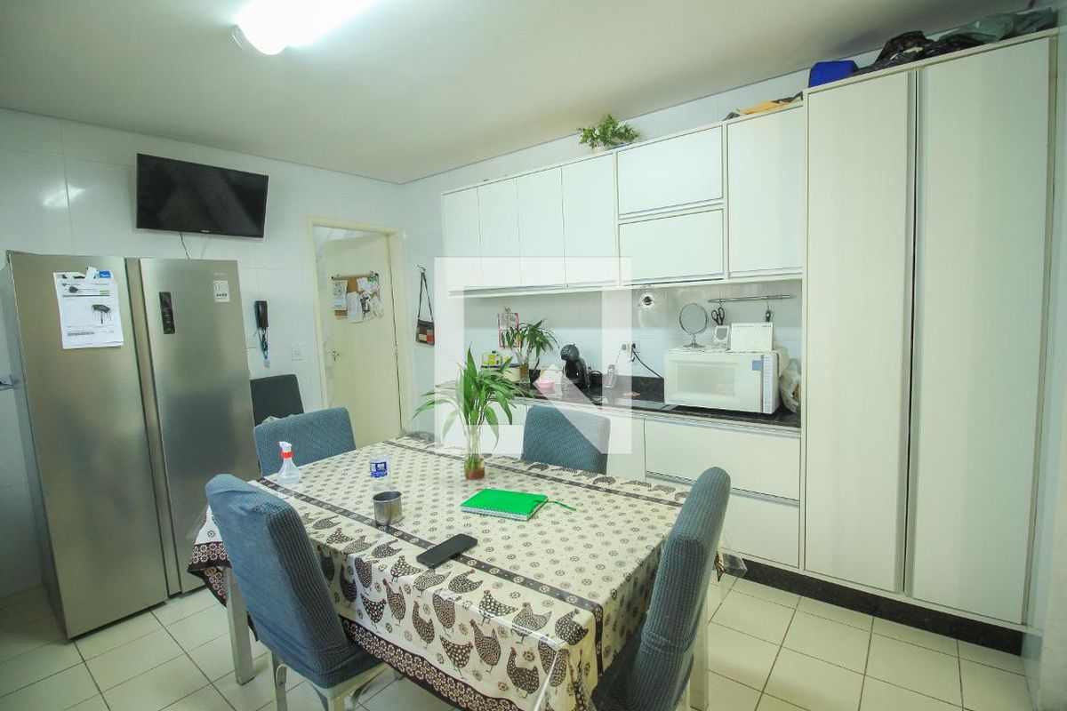 Casa, 4 quartos, 198 m² - Foto 23