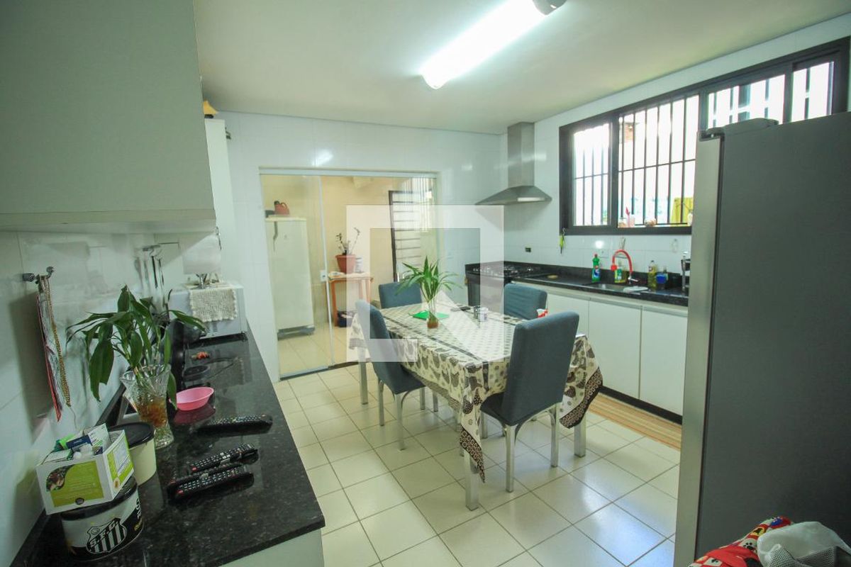 Casa, 4 quartos, 198 m² - Foto 21