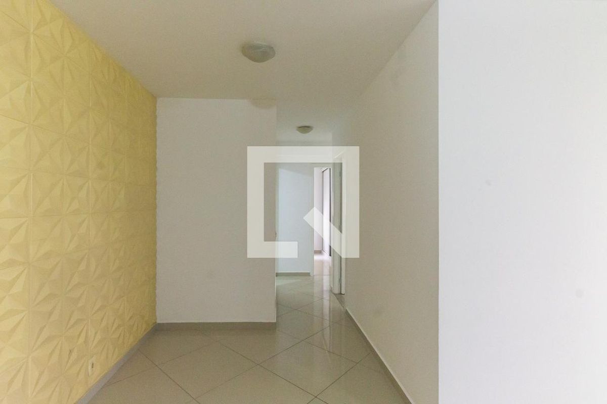 Apartamento, 3 quartos, 70 m² - Foto 2