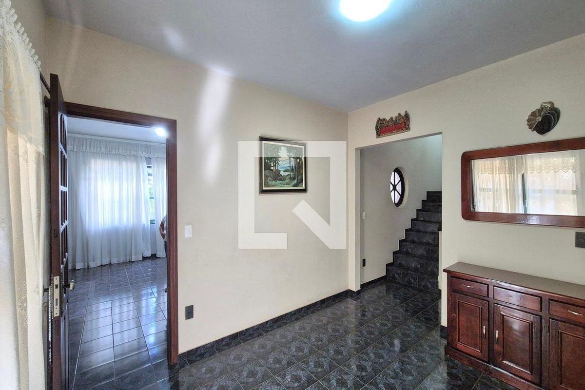 Casa à Venda - Parque Prado, 5 Quartos,  280 m2 em , Campinas - sp | SoloBR