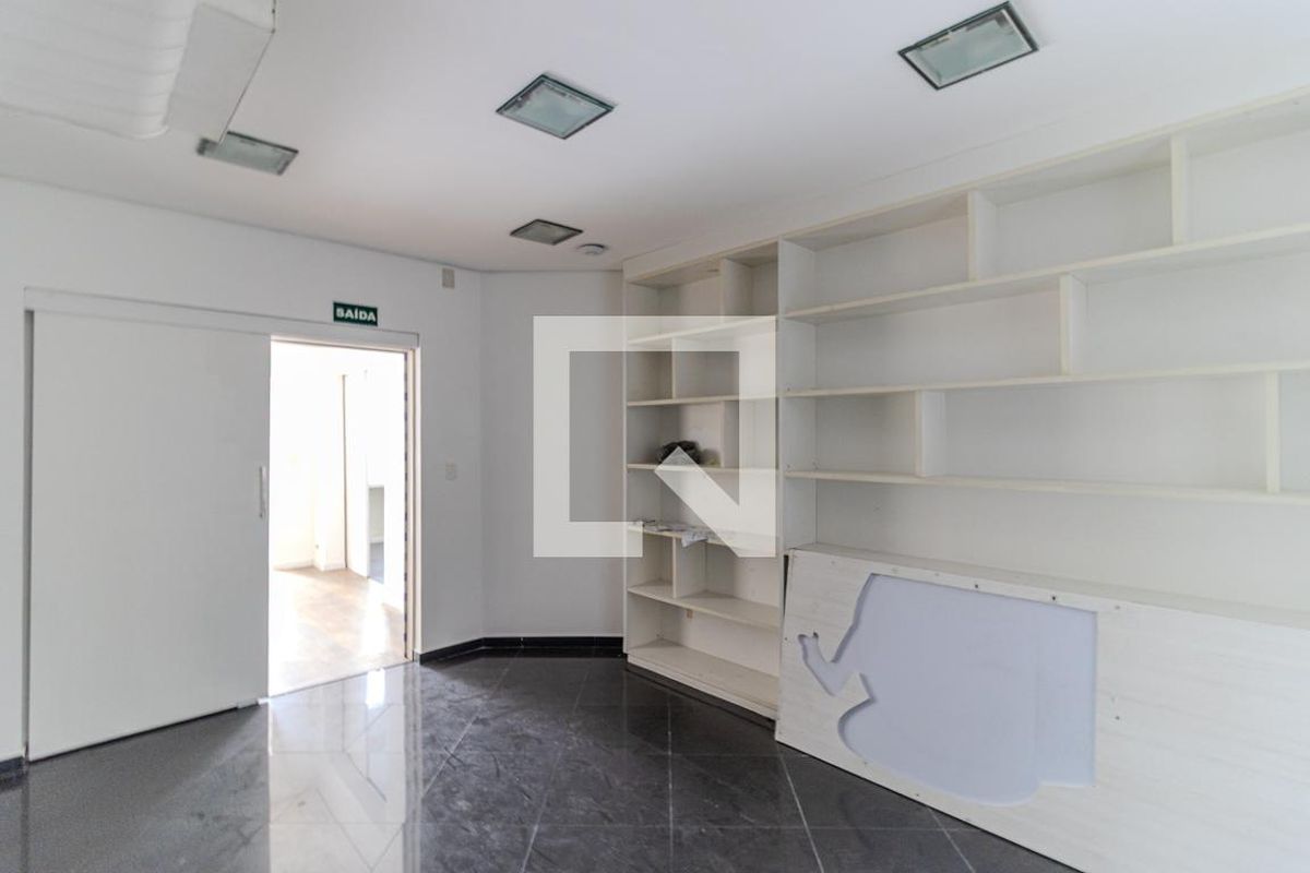 Casa, 4 quartos, 180 m² - Foto 10