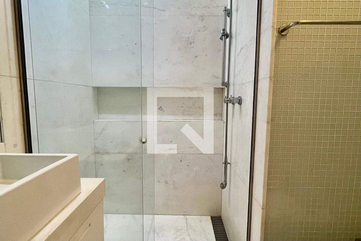 Apartamento, 3 quartos, 190 m² - Foto 33