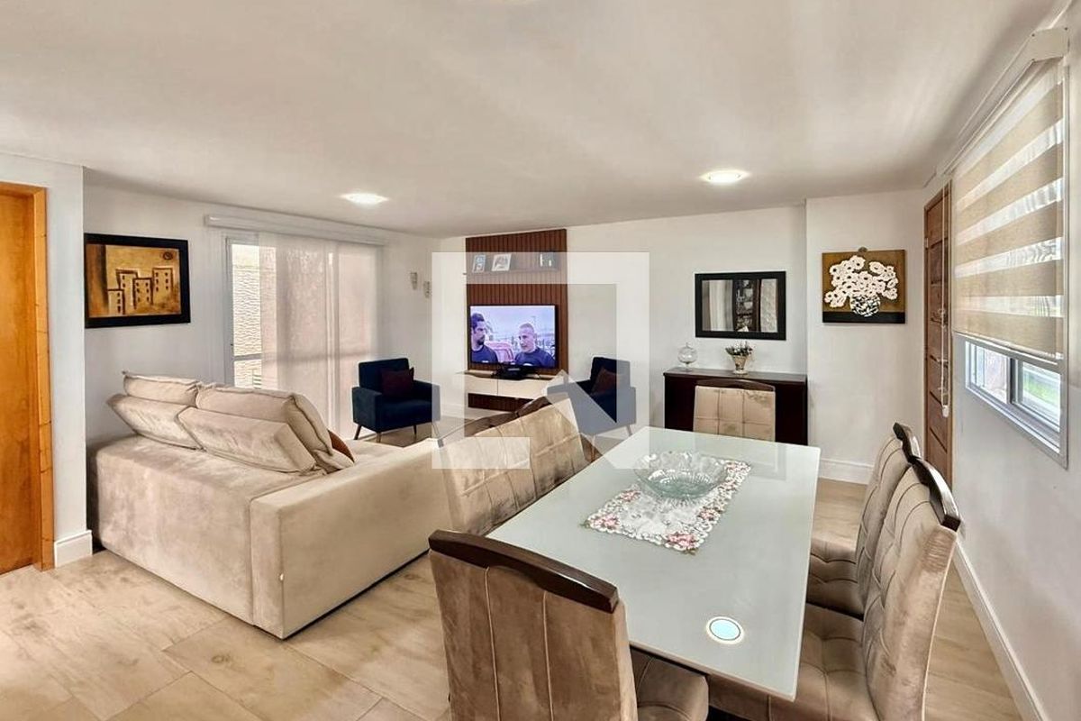 Casa, 3 quartos, 204 m² - Foto 4