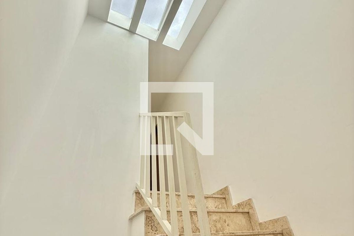 Casa, 3 quartos, 204 m² - Foto 31