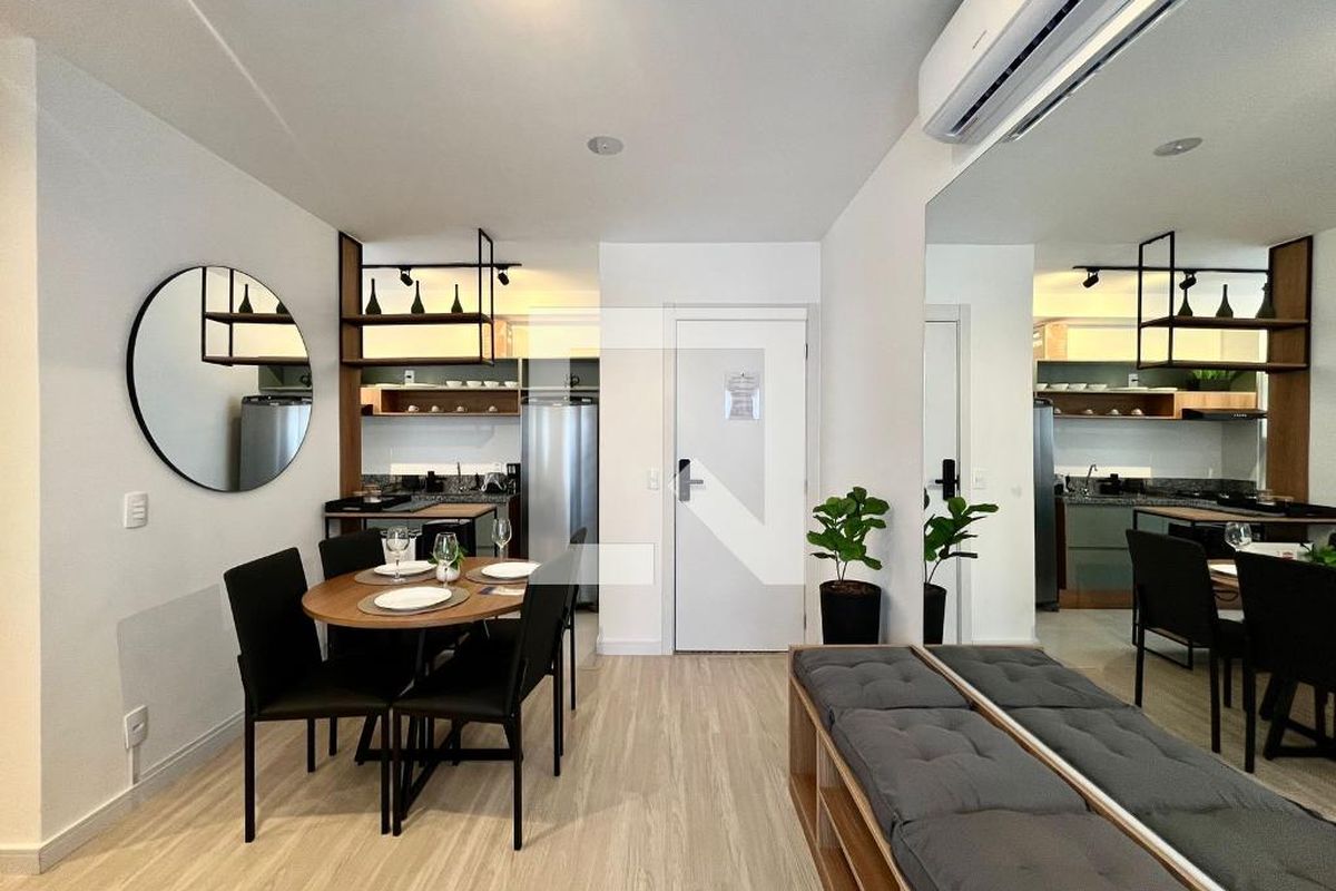Apartamento à Venda - Centro, 2 Quartos,  56 m2 em , Campinas - sp | SoloBR