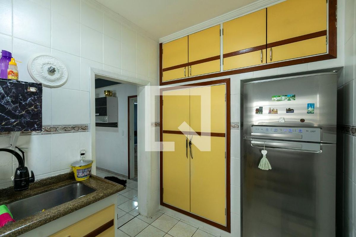 Casa à Venda - Jardim Chapadão, 4 Quartos,  318 m2 em , Campinas - sp | SoloBR