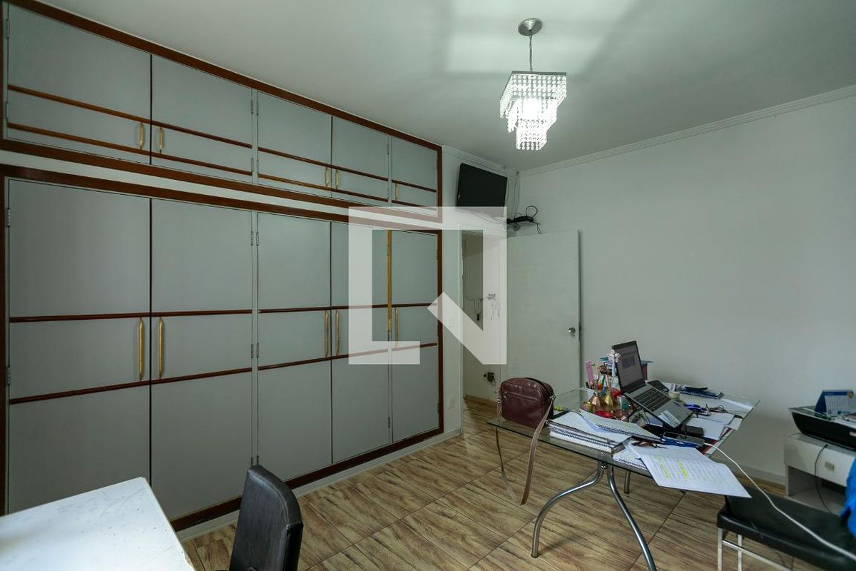 Casa à Venda - Jardim Chapadão, 4 Quartos,  318 m2 em , Campinas - sp | SoloBR