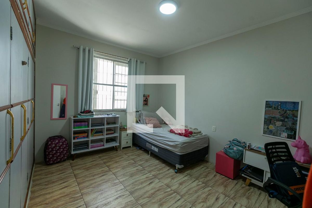 Casa à Venda - Jardim Chapadão, 4 Quartos,  318 m2 em , Campinas - sp | SoloBR