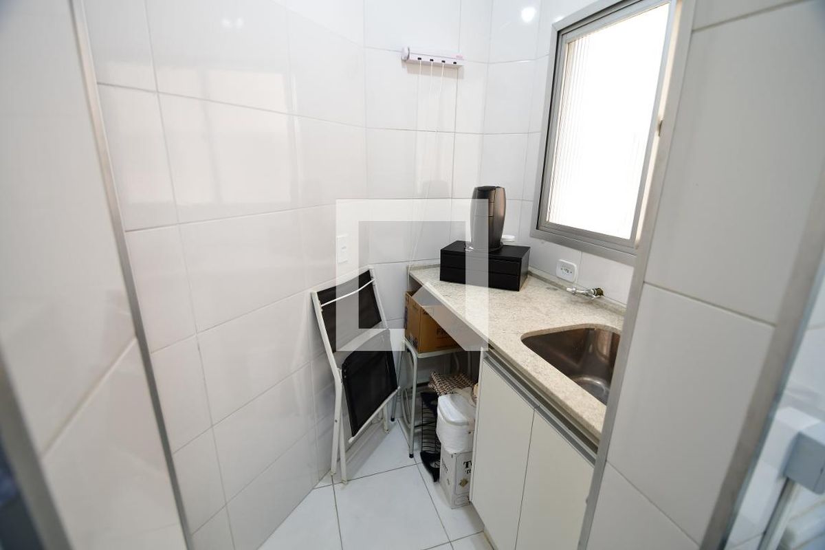 Apartamento à Venda - Cambuí, 1 Quarto,  50 m2 em , Campinas - sp | SoloBR