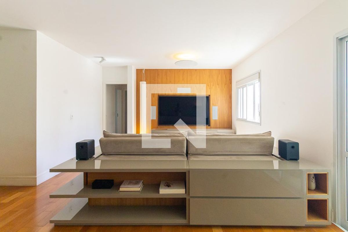 Apartamento, 3 quartos, 148 m² - Foto 2